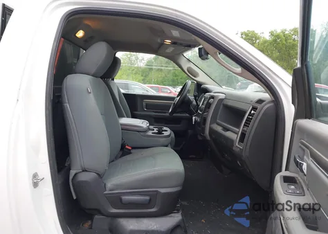 2015 Ram 2500 Tradesman из США, поврежденный, VIN 3C6MR4AJ8FG625876